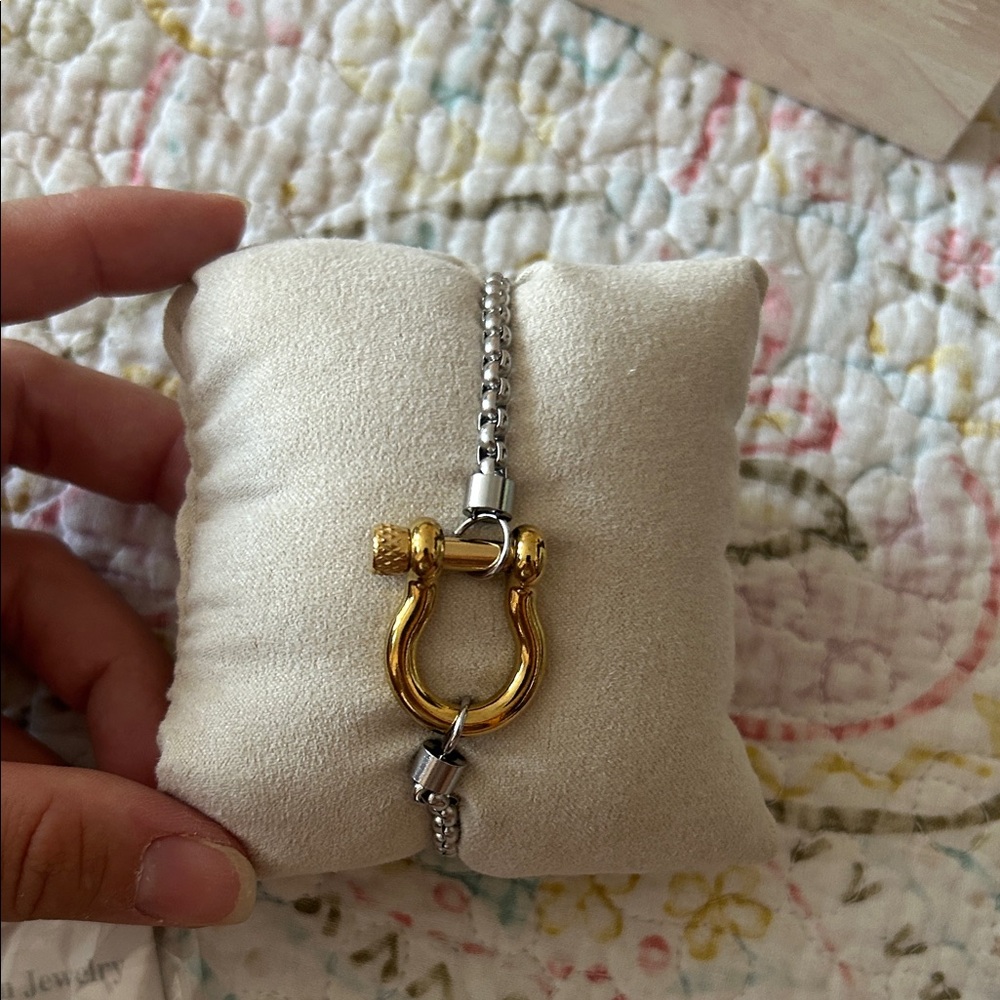 H&M Two-Tone Gold and Silver Shackle Bracelet